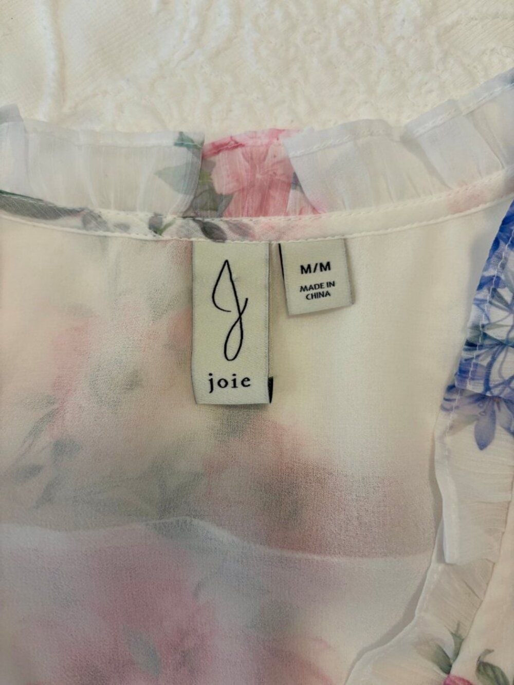 Joie Floral Blouse Medium Sheer Wrap Smocked Waist Ivory Romantic Top - Picture 3 of 4